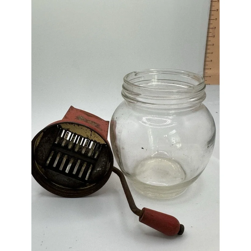 Hazel-Atlas product antique